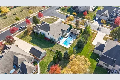 6037 Baronscourt Way, Dublin, OH 43016 - Photo 11