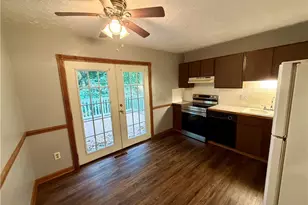 4264 S Main St, Akron, OH 44319 - Photo 11