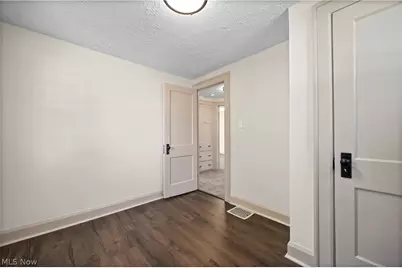 223 Stanford Avenue, Elyria, OH 44035 - Photo 19