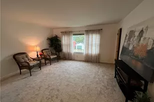 2316 8th St, Cuyahoga Falls, OH 44221 - Photo 3