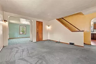 2459 Georgetown Rd NE, Canton, OH 44704 - Photo 11