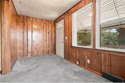2459 Georgetown Road NE, Canton, OH 44704 - Photo 9