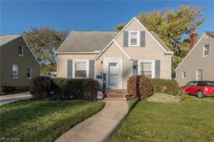 3206 W 138th St, Loveland, OH 44111 - Photo 1