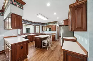 107 Blackberry Dr, Hudson, OH 44236 - Photo 13