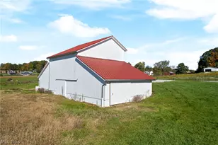 7385 Kemary Ave SW, Navarre, OH 44662 - Photo 31