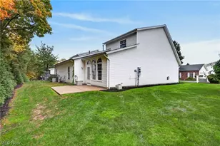 2084 Jennifer St, Akron, OH 44313 - Photo 25