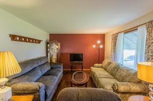 721 Rhoda Ave, Youngstown, OH 44509 - Photo 3