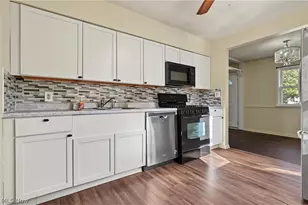 526 Meadow Ln, Cuyahoga Falls, OH 44221 - Photo 9