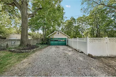 1574 Alton Drive, Akron, OH 44313 - Photo 33