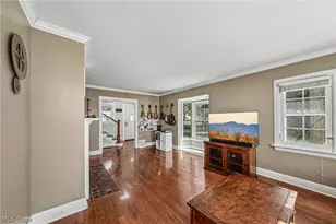 1574 Alton Dr, Akron, OH 44313 - Photo 9