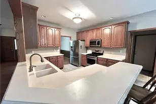 6780 Shiloh St NW, Canton, OH 44708 - Photo 9