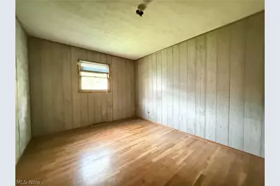 10715 Orrville Street NW, Massillon, OH 44647 - Photo 9