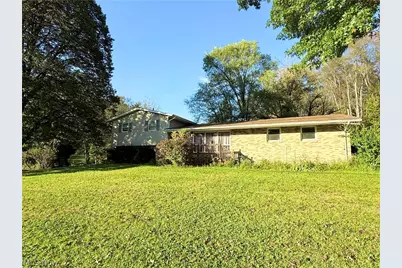 10715 Orrville Street NW, Massillon, OH 44647 - Photo 19