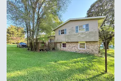 10715 Orrville Street NW, Massillon, OH 44647 - Photo 15
