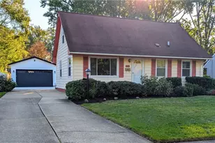 3041 9th St, Cuyahoga Falls, OH 44221 - Photo 1