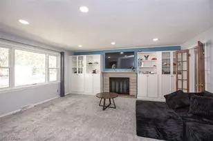 537 Randall Rd, Elyria, OH 44035 - Photo 3