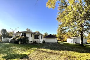 4111 Herr Fieldhouse Rd, Worthington, OH 44470 - Photo 1