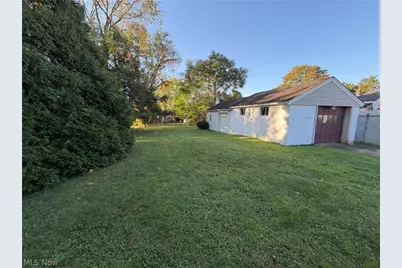 1516 Milford Street NE, Canton, OH 44714 - Photo 3