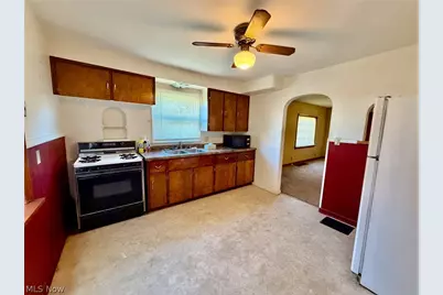 1516 Milford Street NE, Canton, OH 44714 - Photo 9