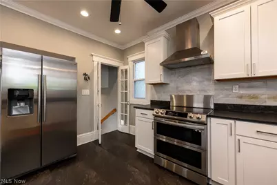 1424 Elmwood Avenue, Oakwood, OH 44107 - Photo 13