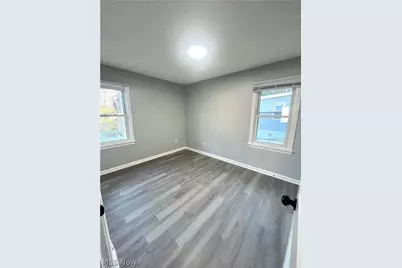2595 Nesmith Lake Boulevard, Akron, OH 44314 - Photo 5