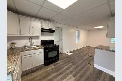 781 Lovers Lane, Akron, OH 44306 - Photo 27