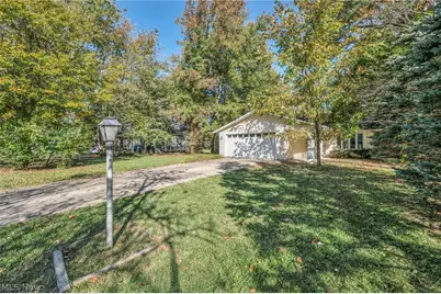 33866 Gail Drive, North Ridgeville, OH 44039 - Photo 3