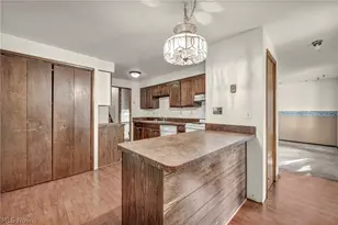 33866 Gail Dr, North Ridgeville, OH 44039 - Photo 13