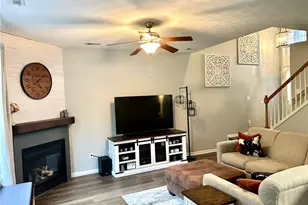 1434 S Yorkshire Dr, Grandview Heights, OH 44147 - Photo 3