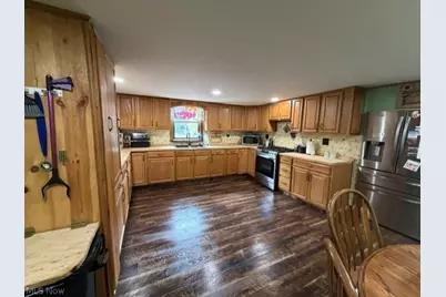 307 Ruggles Avenue SE, Canton, OH 44707 - Photo 9