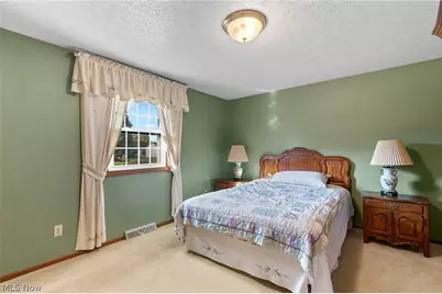 5727 Eastview Street, Louisville, OH 44641 - Photo 17