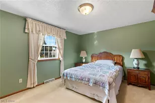 5727 Eastview St, Louisville, OH 44641 - Photo 17