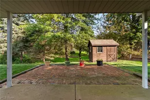 5727 Eastview St, Louisville, OH 44641 - Photo 7