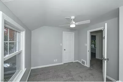 1444 Oakwood Avenue, Akron, OH 44301 - Photo 21