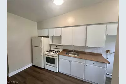 2356 Newton Street, Akron, OH 44305 - Photo 5