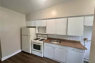2356 Newton St, Akron, OH 44305 - Photo 5