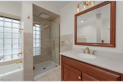 1659 Chesterland Avenue, Oakwood, OH 44107 - Photo 29