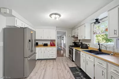 1047 Berkshire Drive, Macedonia, OH 44056 - Photo 7