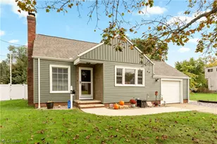 154 Victoria Ave NW, Canton, OH 44708 - Photo 1