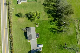 9142 Lisbon St E, East Canton, OH 44730 - Photo 29