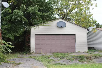 1177 E 147th Street, Loveland, OH 44110 - Photo 3