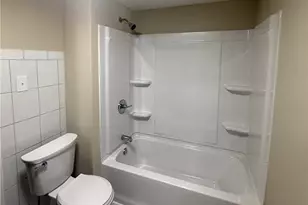 422 N Firestone Blvd, Akron, OH 44301 - Photo 23