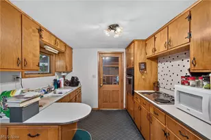 5201 Revere Ave NW, Massillon, OH 44647 - Photo 7
