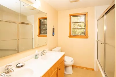 2221 Devonshire Drive NW, Canton, OH 44708 - Photo 33