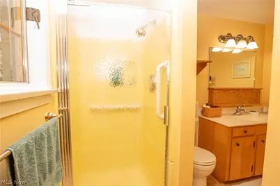 2221 Devonshire Drive NW, Canton, OH 44708 - Photo 29