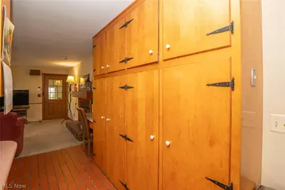 2221 Devonshire Drive NW, Canton, OH 44708 - Photo 15