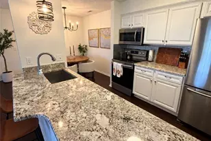 8609 Scenicview Dr, Grandview Heights, OH 44147 - Photo 3