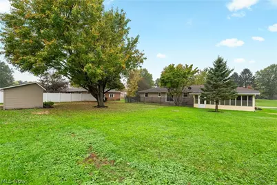 1333 Clarence Street NW, Uniontown, OH 44685 - Photo 33