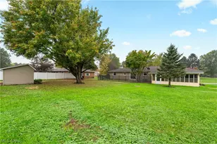 1333 Clarence St NW, Uniontown, OH 44685 - Photo 33