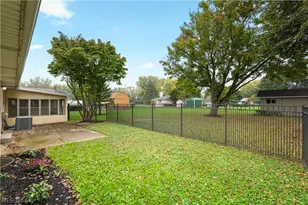 1333 Clarence St NW, Uniontown, OH 44685 - Photo 29